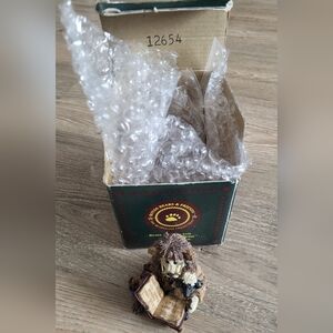 Boyds Bears "Caledonia as the Narrator"